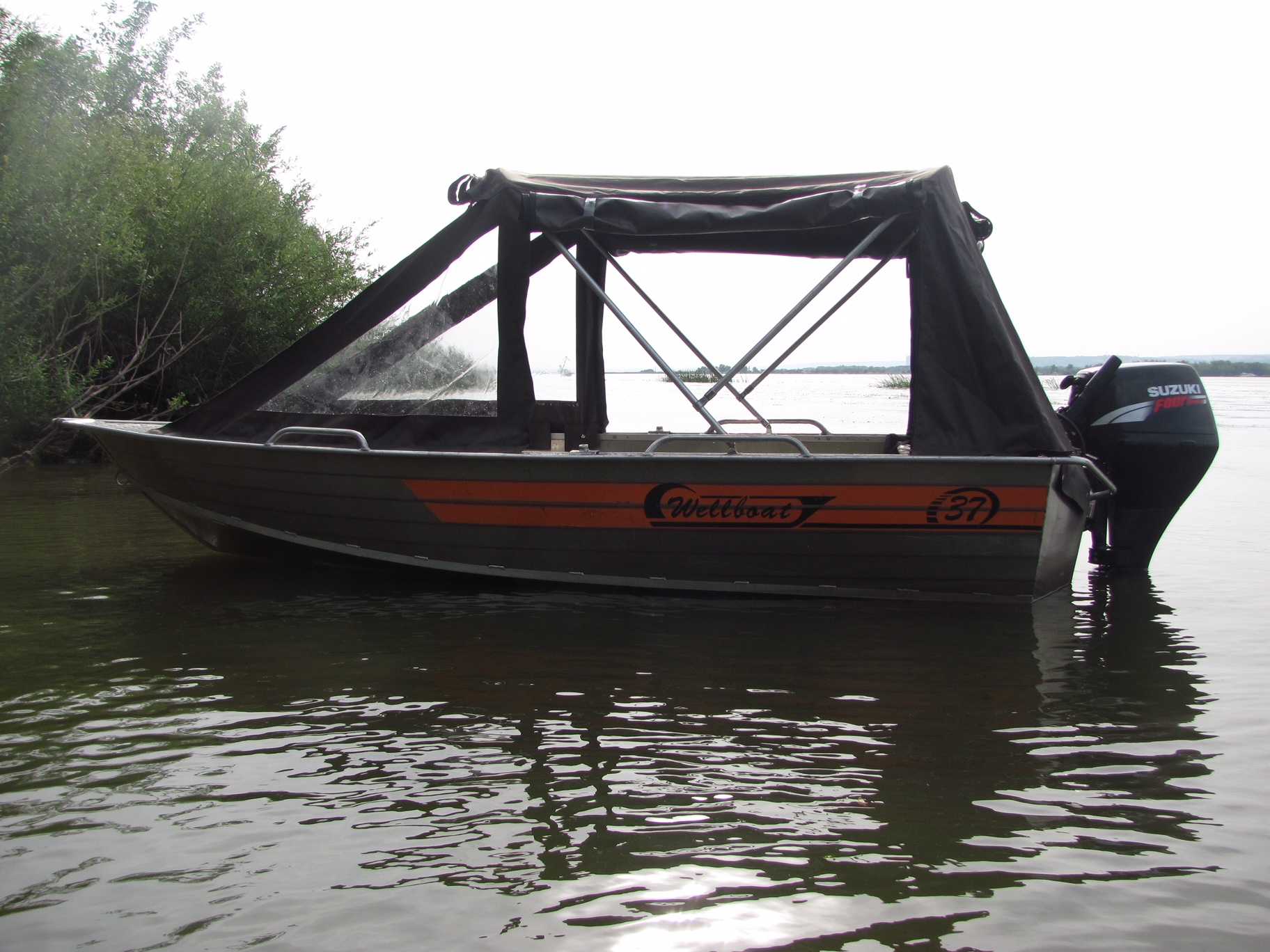 Тенты и чехлы для Моторной лодки Wellboat 37 в городе Уфа | На Волне